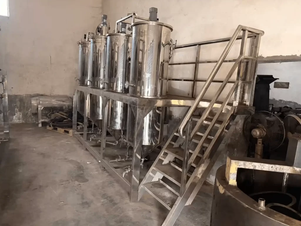Edible oil refining machine1